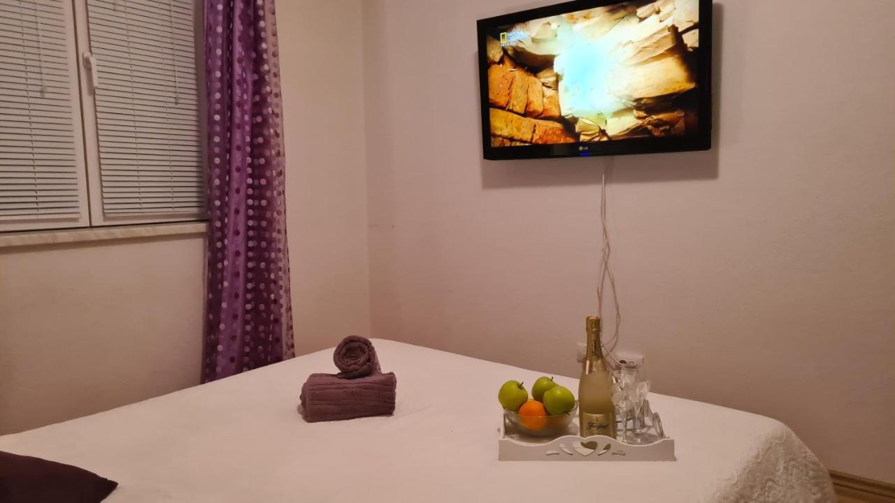 Villa Bubica- Cozy Holiday Home In Rural Area With Pool Stankovci  Exterior photo